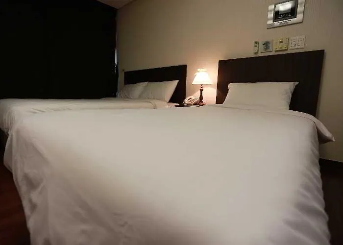 Brown Hotel 3*