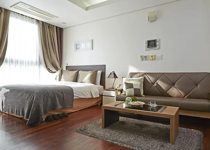 Brown 3* Seoul