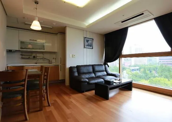 Brown 3* Seoul